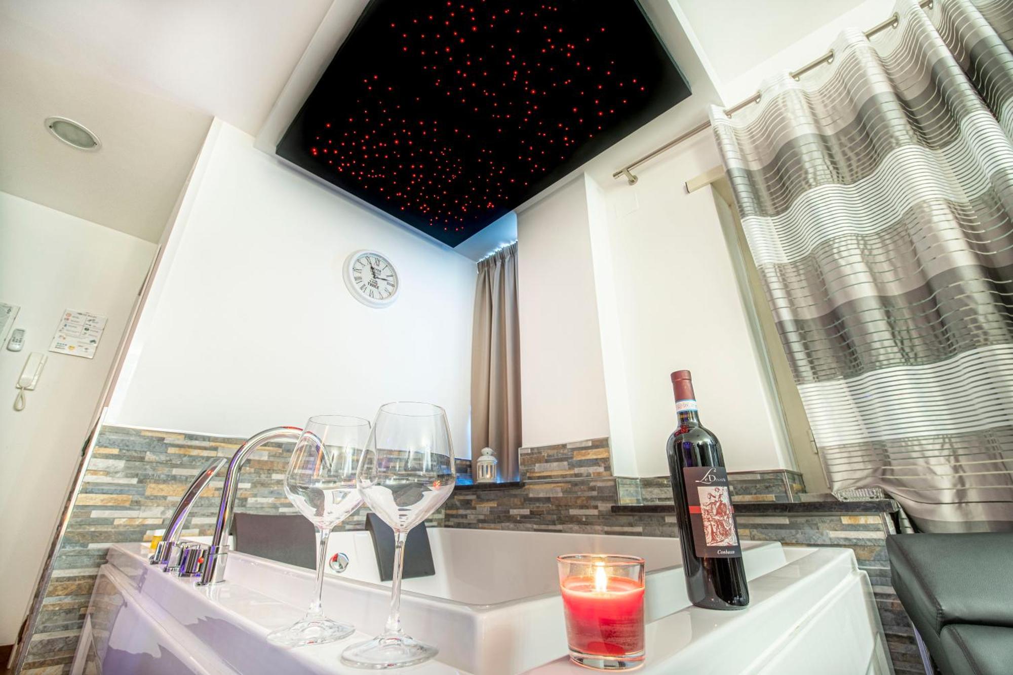 Virtus Prestige - Rooms&Apartments Rom Værelse billede